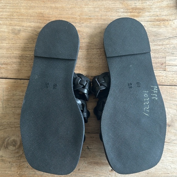 FARM Rio Black Slip-On Sandals | Modern Minimalist, Size 10 - Picture 6 of 8